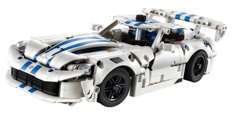 LEGO Technic представила набір гоночного Dodge Viper GTS-R