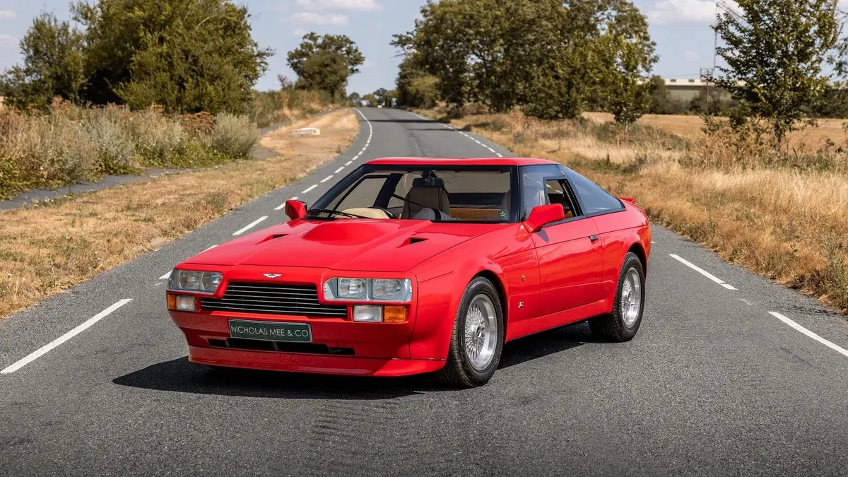 Aston Martin Vantage Zagato: суперкар 90-х з пробігом 965 км продають за $500 000