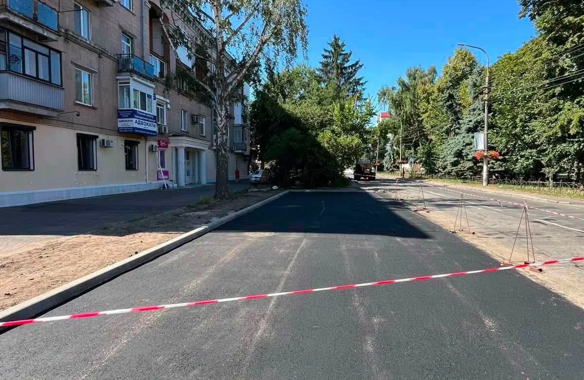 У Черкасах з’явився новий паркувальний майданчик