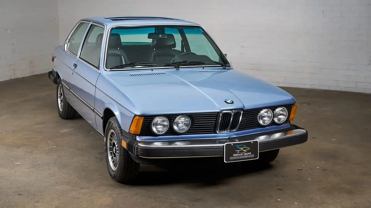BMW 320i E21 1977 року з пробігом 14 500 км не продали на аукціоні