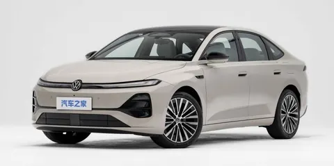 Volkswagen ID.Era 5S: плагін-гібридний седан стартує від $17 000