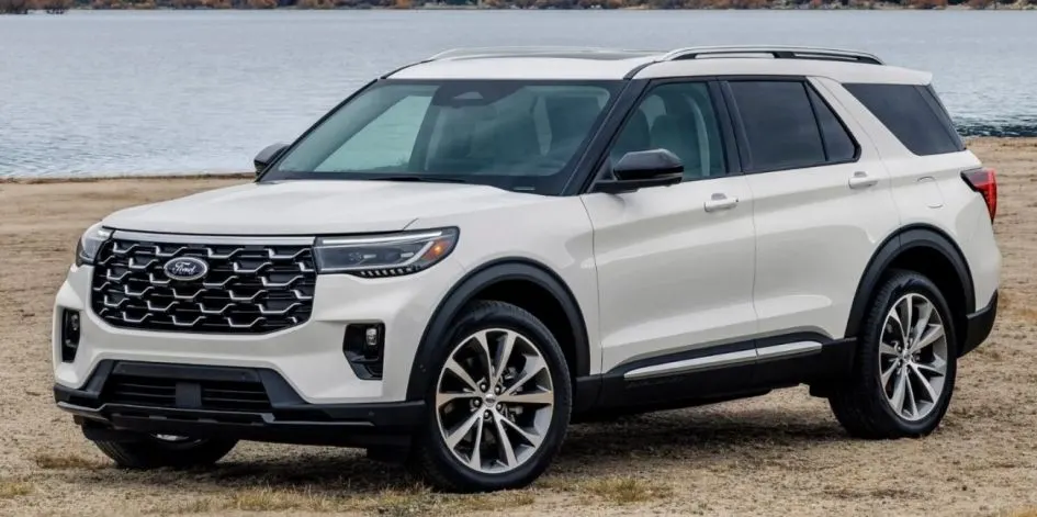 Ford відкликає Explorer: дефект двигуна може лишити авто без тяги