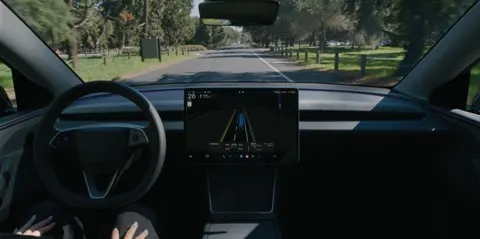 Tesla приховує деталі європейських випробувань FSD: що це означає