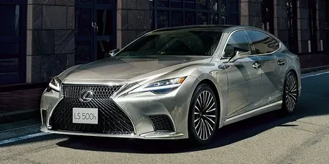 Lexus LS оновили: жорсткіший кузов, переналаштована підвіска, ціни від $96 000