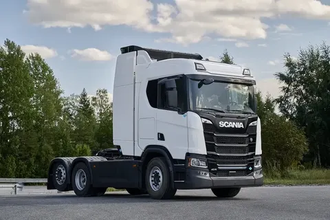 Scania випробує водневі тягачі з силовими установками Toyota