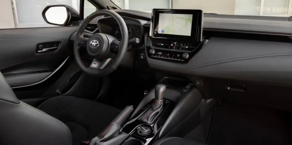 Toyota придумала, як зробити пелюстки коробки чеснішими до водія