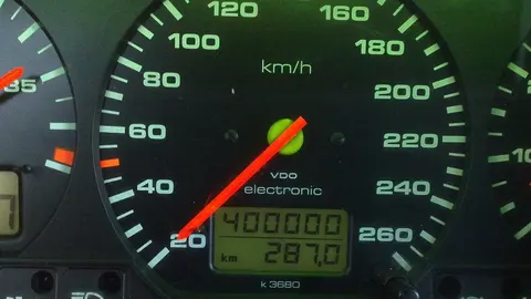 iSeeCars назвав моделі, які найчастіше долають 400 000 км: у топі — Toyota і Lex