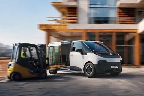 Renault представила електричний Trafic Van E-Tech: перший програмно-визначений ф