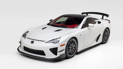 Lexus LFA 2012 з пробігом 116 км: унікальний суперкар виставили на продаж