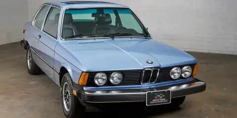 Раритетний BMW 320i E21 1977 року не знайшов покупця на аукціоні