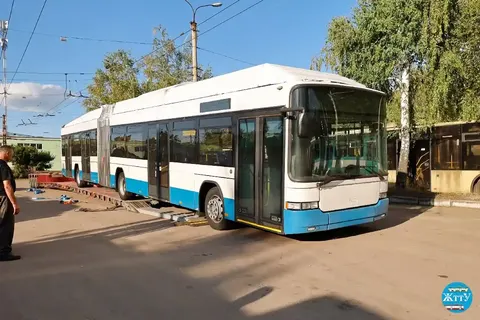 Житомир отримав ще два тролейбуси Hess з Люцерна
