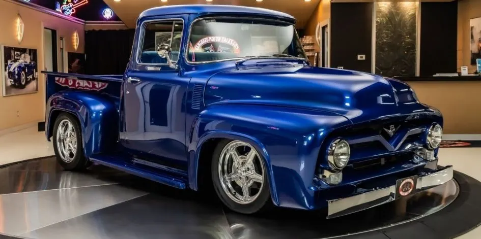 У США продають Ford F-100 1956 року за 139 900 доларів