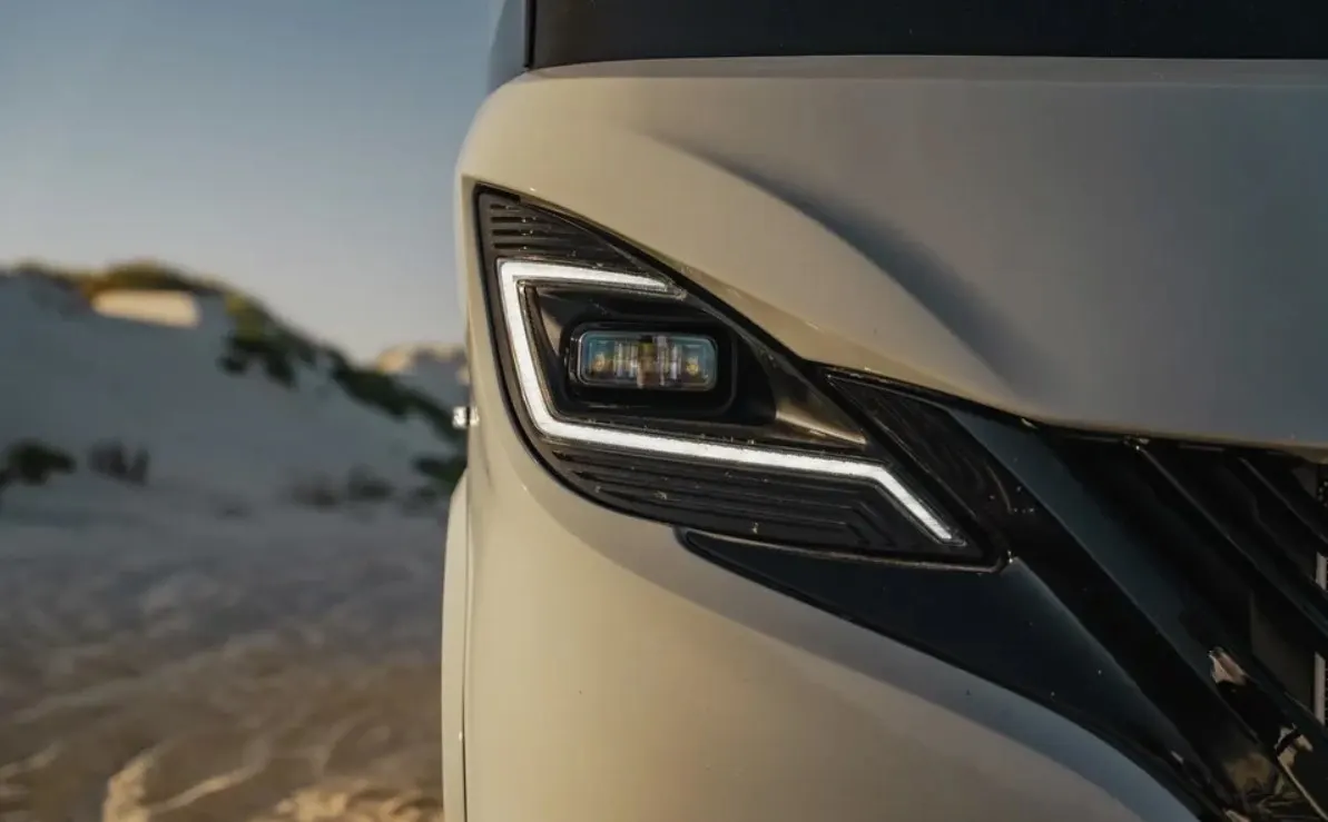 Hymer показав флагманський кемпер B-ML на шасі Mercedes-Benz Sprinter