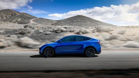 Tesla Model Y очолила світовий рейтинг продажів авто за півріччя