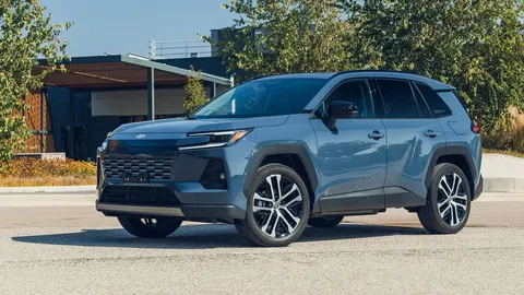 ТОП-10 нових авто в Україні за липень 2026: RAV4 лідирує