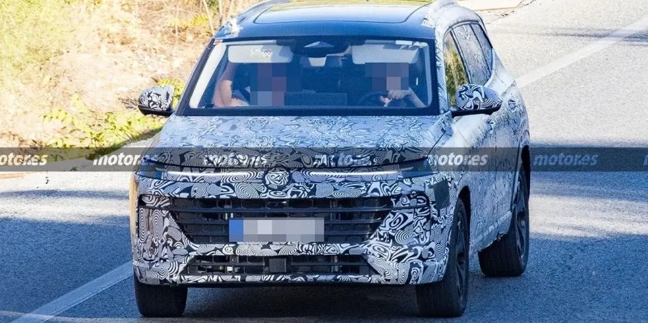 Volkswagen Taos нового покоління: перші тести та гібрид до 2028 року