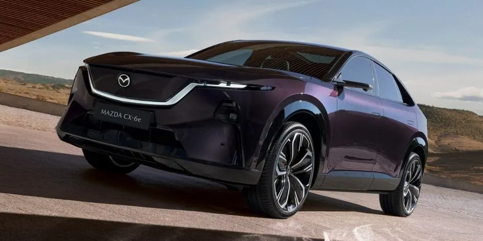 Mazda CX-6e виходить у Європу: що змінилося для водіїв