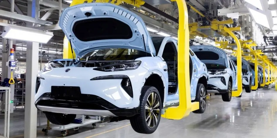 Китай перевіряє якість електромобілів BYD та Geely: що це означає для водіїв