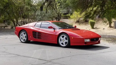 Ferrari 512 TR знайшли в гаражі після 14 років простою