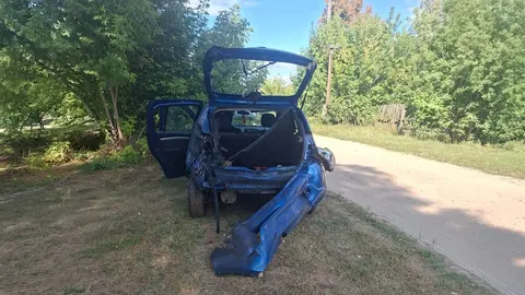 У Семенівці РФ вдарила FPV-дроном по автівці: двоє поранених