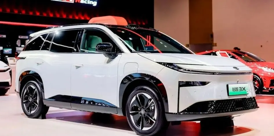 Toyota запускає в Китаї EREV: перші авто — з квітня 2027 року