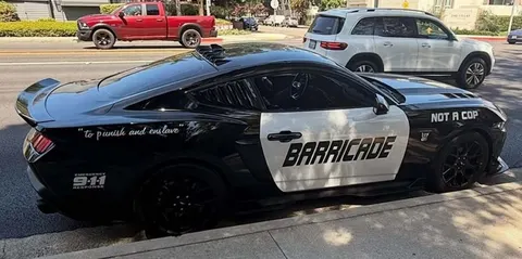 Поліція оштрафувала власника Mustang у стилі Трансформерів