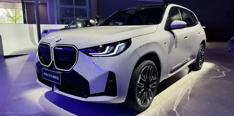 BMW показала оновлений X3 2027: що змінилося для водія