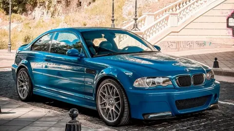 У Києві помітили BMW M3 E46 у кольорі Laguna Seca Blue