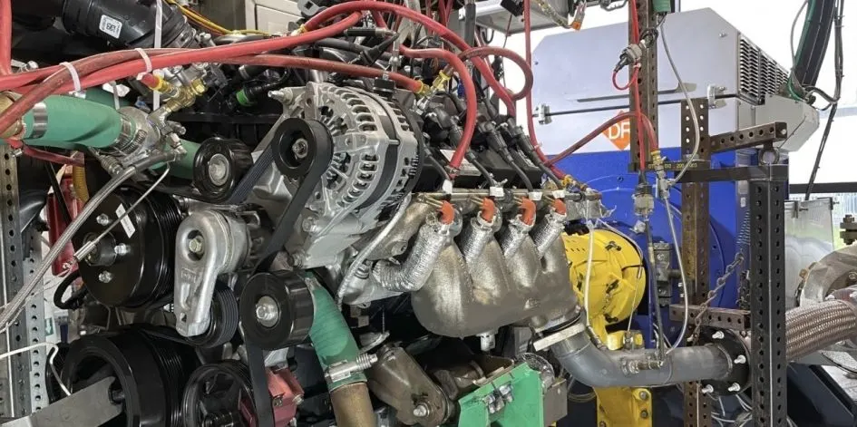 Ford подовжує ресурс двигунів до 15 років завдяки ШІ