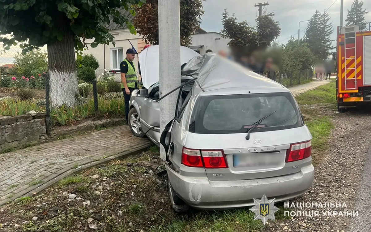 Дві аварії на Тернопільщині: двоє постраждалих у лікарні