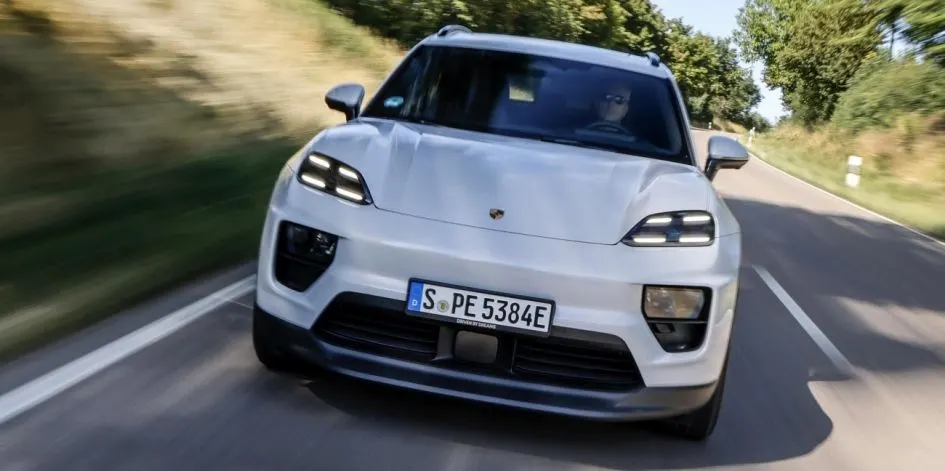 Porsche розширює оснащення Macan EV після падіння продажів