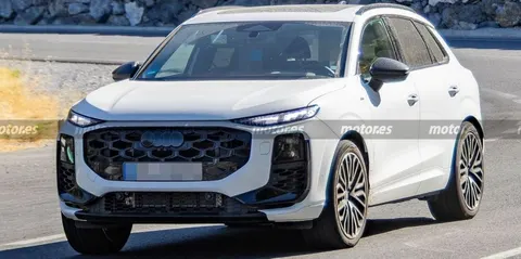 Audi SQ3 уперше помітили на тестах: що відомо про новий кросовер